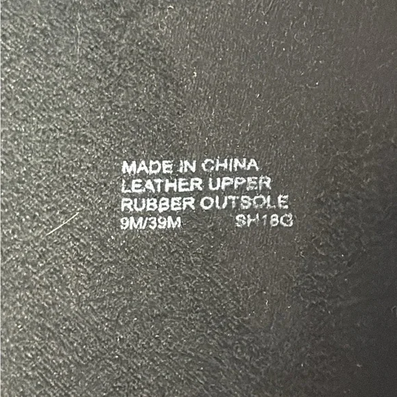 Michael Kors Black Leather Boots with Silver Details - Picture 7 of 9